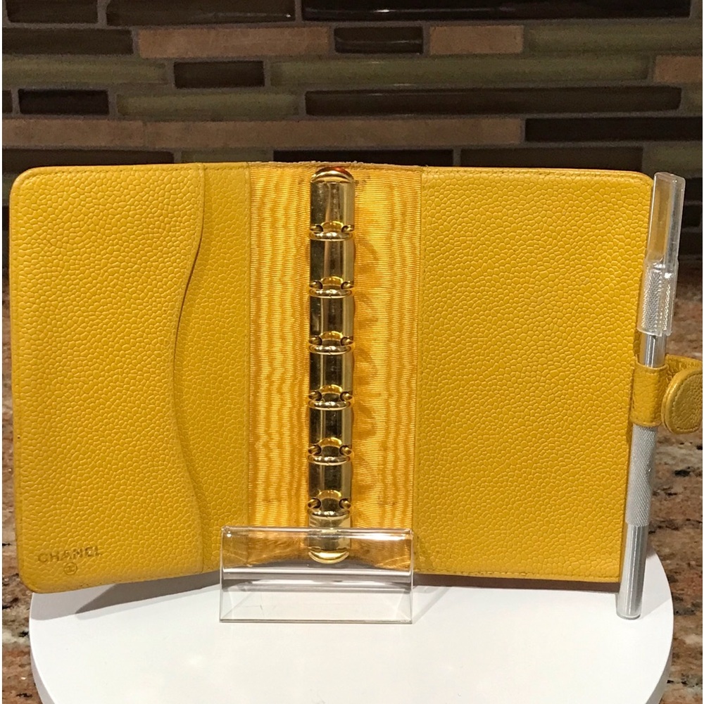 CHANEL Caviar Leather Agenda πππ₯ - Picture 12 of 17